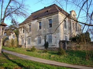 Manor house